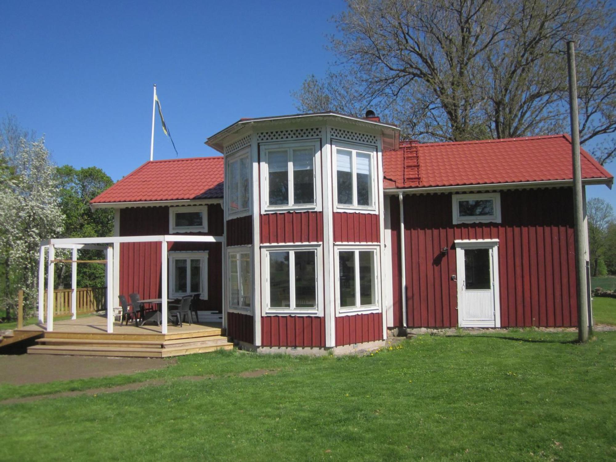 Huldas Gard Villa Med Sjaelvhushall Kumla  Exterior photo